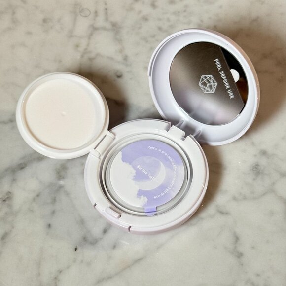 Em Cosmetics Moonbeam Cushion Highlighter | Divinity | NEW MAKEUP - Picture 3 of 6